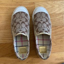 Coach Slip On Sneakers 8B