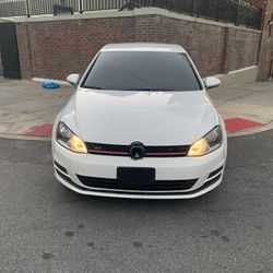 2016 Volkswagen Golf