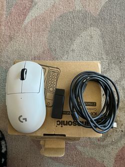 Superlight 2c Logictech mouse