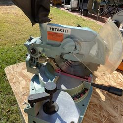 HITACHI MITER SAW x sale!!! $90