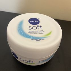 Nivea Soft Moisturizing Cream - 6.8 oz New