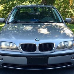 *Must Sell ASAP!!!  - B M W 325xi E46 
