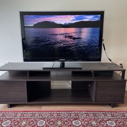 Samsung 42” Television 