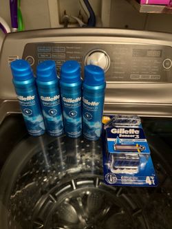 Brand new Gillette bundle all for ($20)(Cash only)(price is firm)