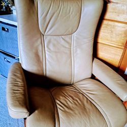Leather  Recliner Chair and Ottoman