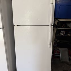 Refrigerator Frigidaire
