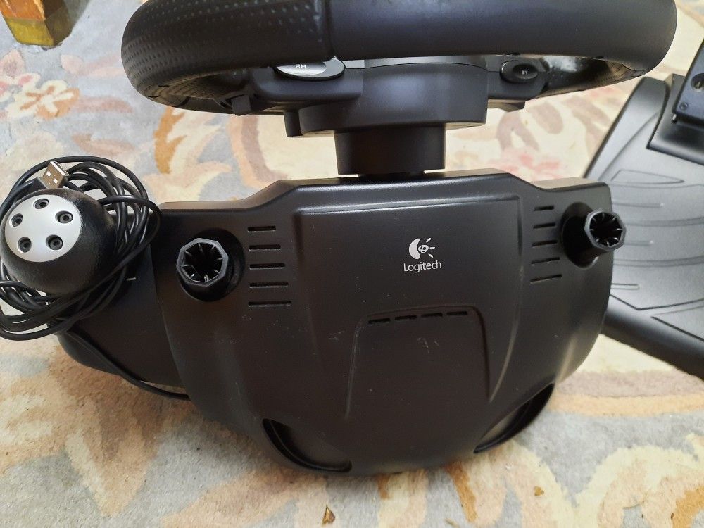 Logitech Driving Force GT E-X5C19 power supply, Steering Wheel, Pedals for  Sale in Diamond Bar, CA - OfferUp