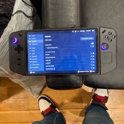 Lenovo Legion Go (Steam OS) Very Good Condition
