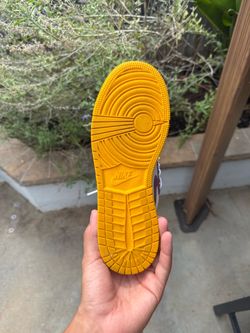 Jordan 1 retro high OG 6 youth