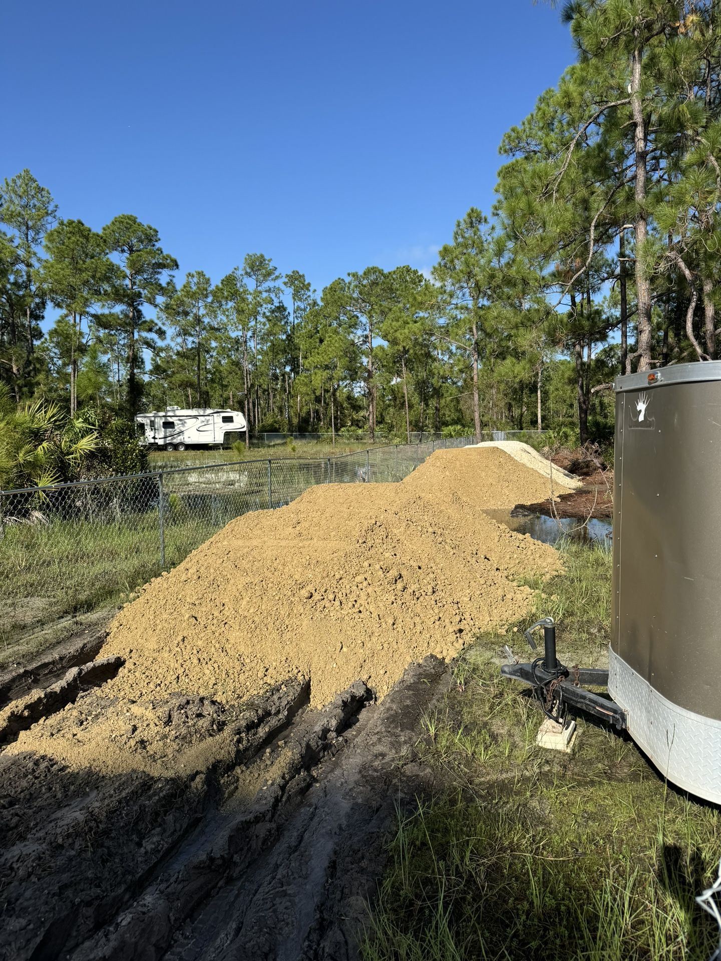 👍🔥fill Dirt🚒baserock.🐚shell.🎄top Soiel..compond Soiel👍🔥