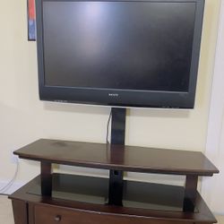 TV Console With 40 Inch Sony tv