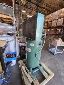 1200 Chaimpion Compressor Works Great