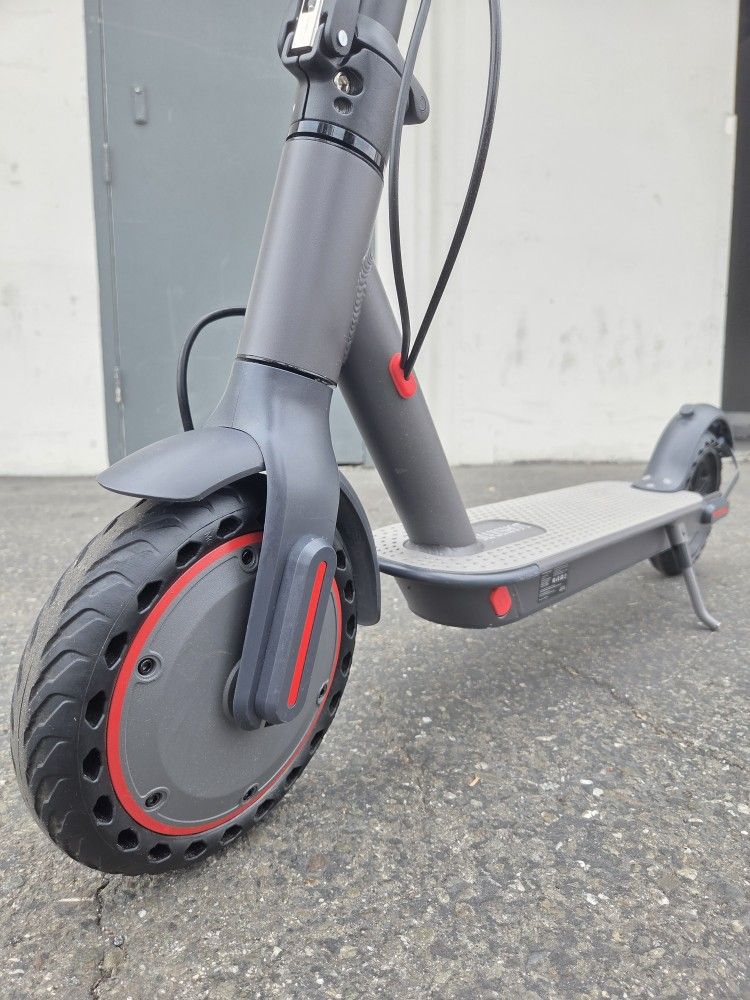 Electric Scooter Like New