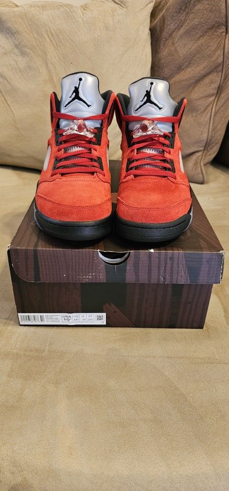 Nike Air Jordan Retro Raging Bull Toro Red UNC OG White Cement