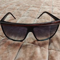 Laura Biagiotti Sunglasses 