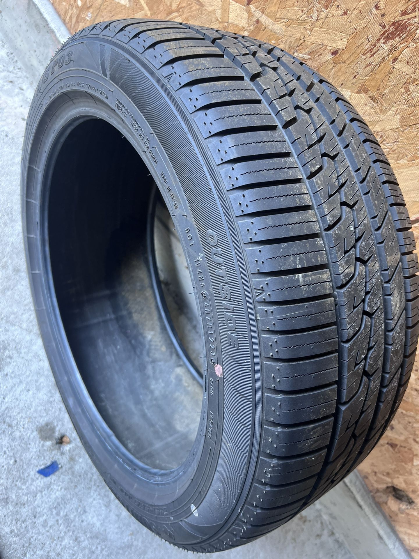 Sumitomo R flat Tire
