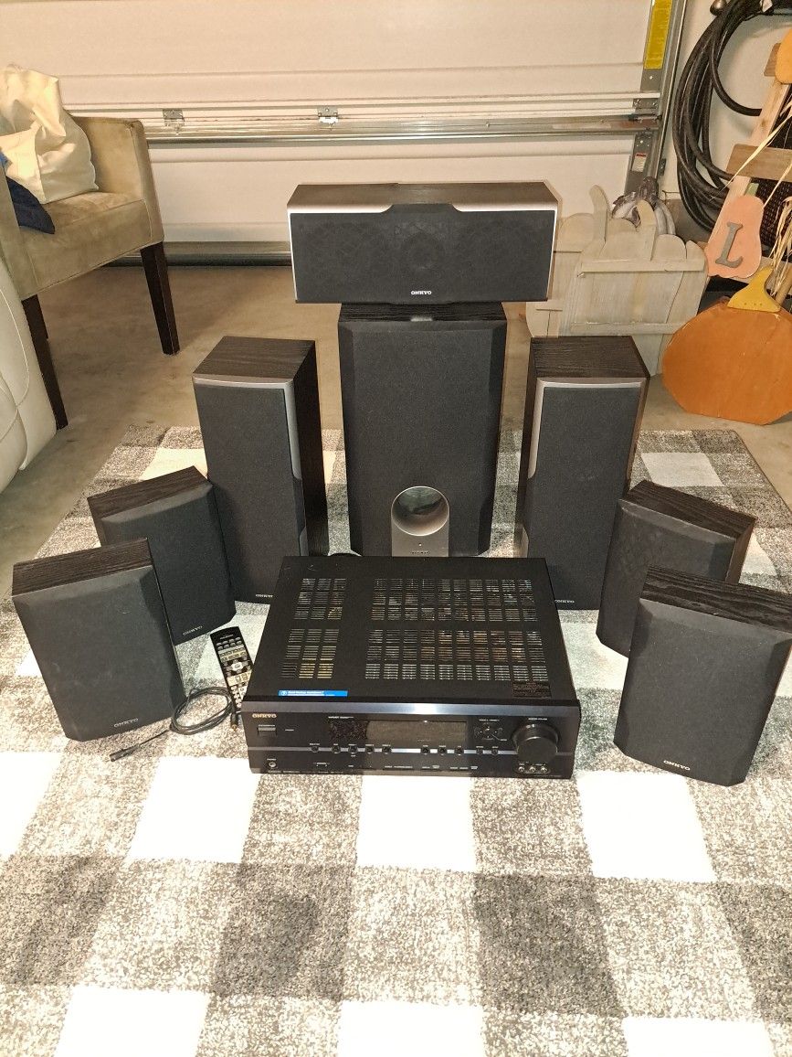 Onkyo 7.1 550 Watt System