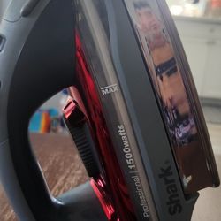 Shark Iron,READ DESCRIPTION!