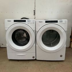 Whirlpool Washer And Gas Dryer 