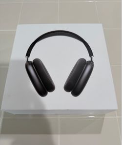 Apple Airpod max (100% Genuine)