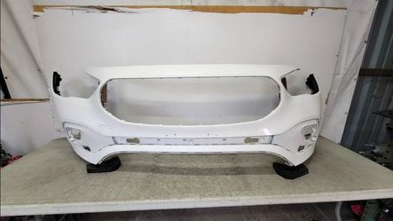 2021 2022 2023 MERCEDES BENZ GLA250 FRONT BUMPER COVER OEM