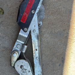 Double Pulley Hand Held Winch 2 Ton