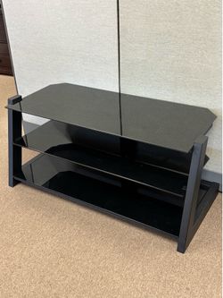 TV stand/entertainment stand