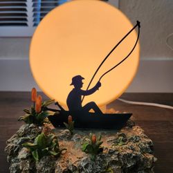 Fly Fisherman Table Lamp with Silhouette Fishing by Moonlight, good condition 