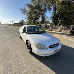 2002 Ford Taurus  