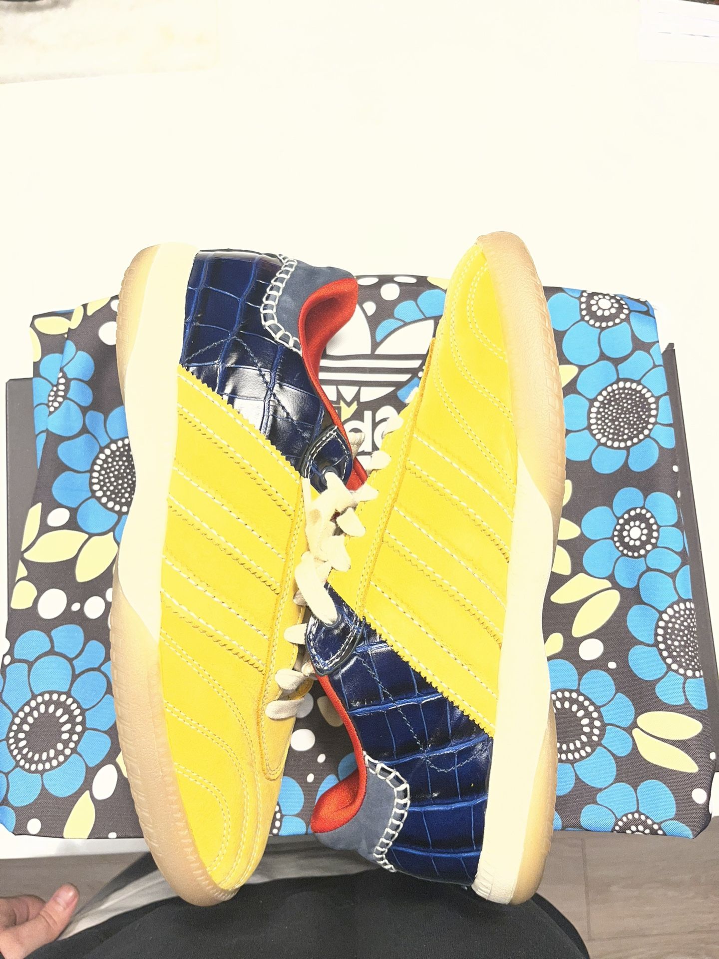 Adidas Wales Bonner Adidas Samba Suede MN Navy/Gold Sz 9