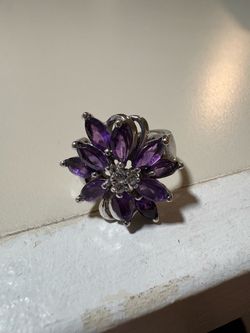 Purple Synthetic Floral Cluster Cocktail Ring Costume Jewelry