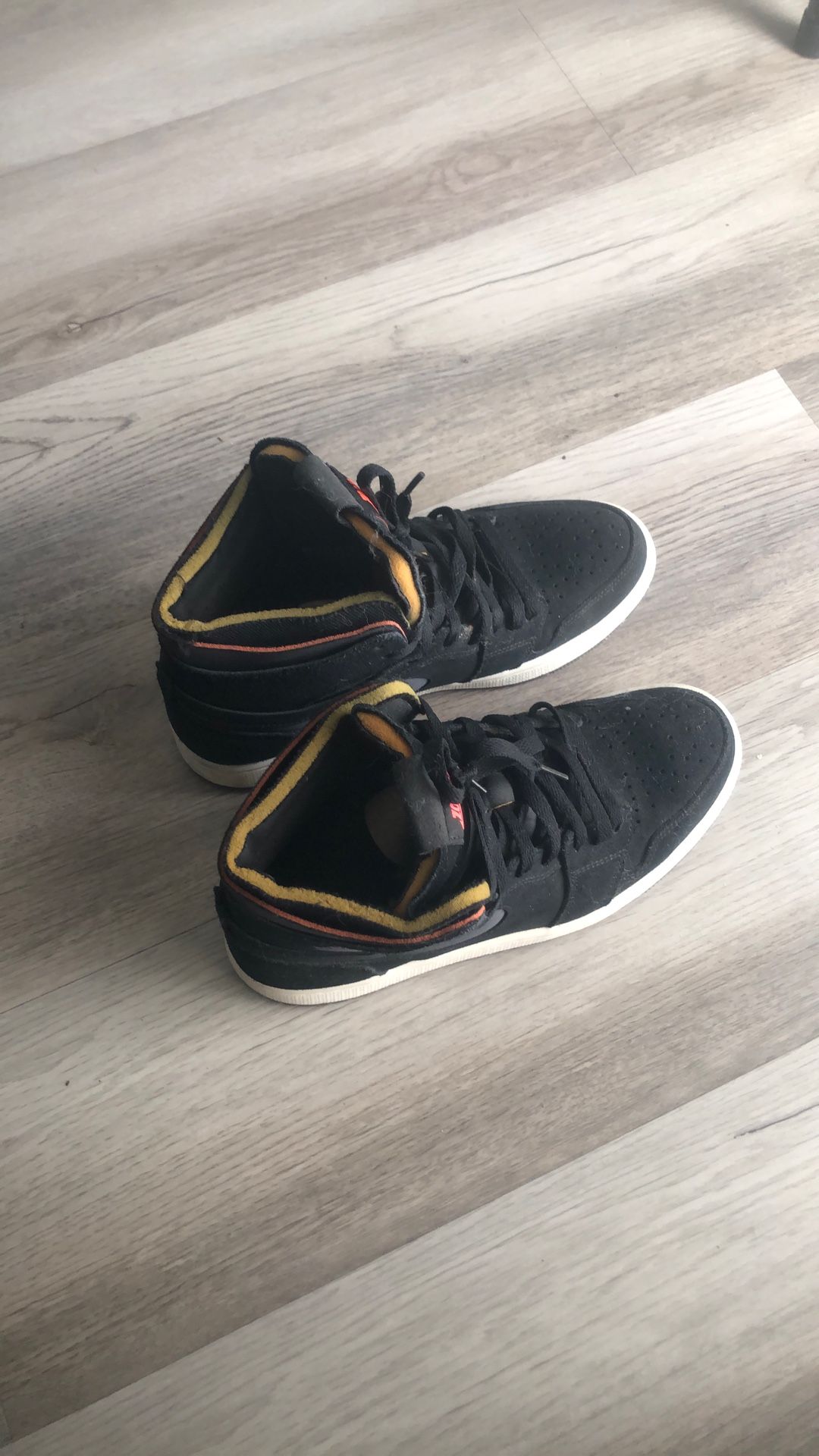 Air Jordan Zoom Cmft Ct0978 005 (8.5)