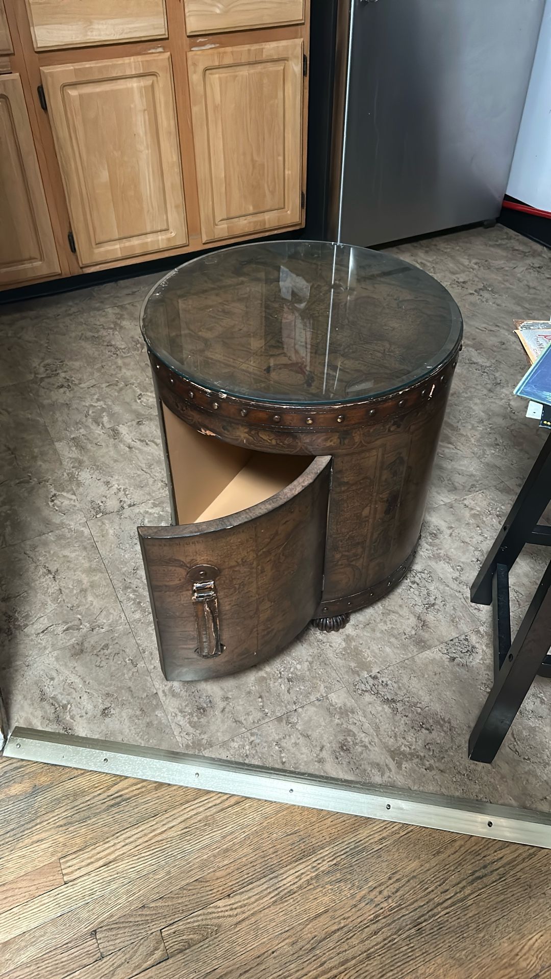 Vintage Glass Top End Table With Map Of The America’s