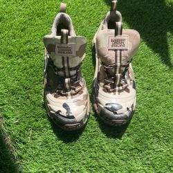 Burberry London Men Shoe