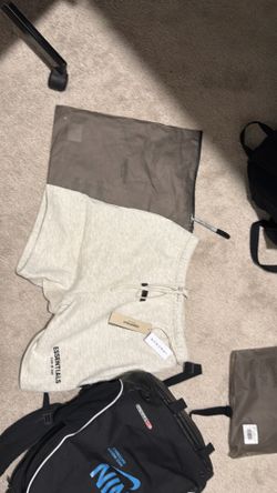 Essentials White Shorts Small