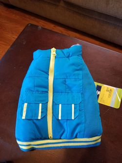 Top Paw Blue Zippered Cargo Vest for Dogs. Brand New. 5.97 Firm.