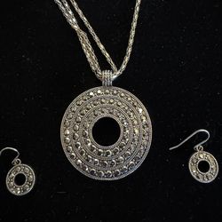 Vintage Necklace and Earings