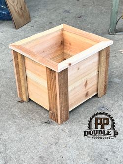 Cedar Planter 1 Cubic Foot Custom