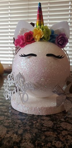 Handmade unicorn centerpieces