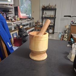 I Musa Large Wooden Mortar & Pestle 6.5"H X 4.75 W At Top In Very Thick Wood 