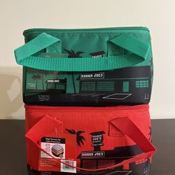 trader joes mini insulated tote bags set of 2 green and red 1.5 gallons $40 set