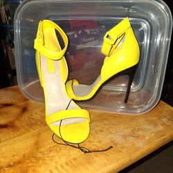 Forever 21 Yellow Faux Leather Stiletto Heels