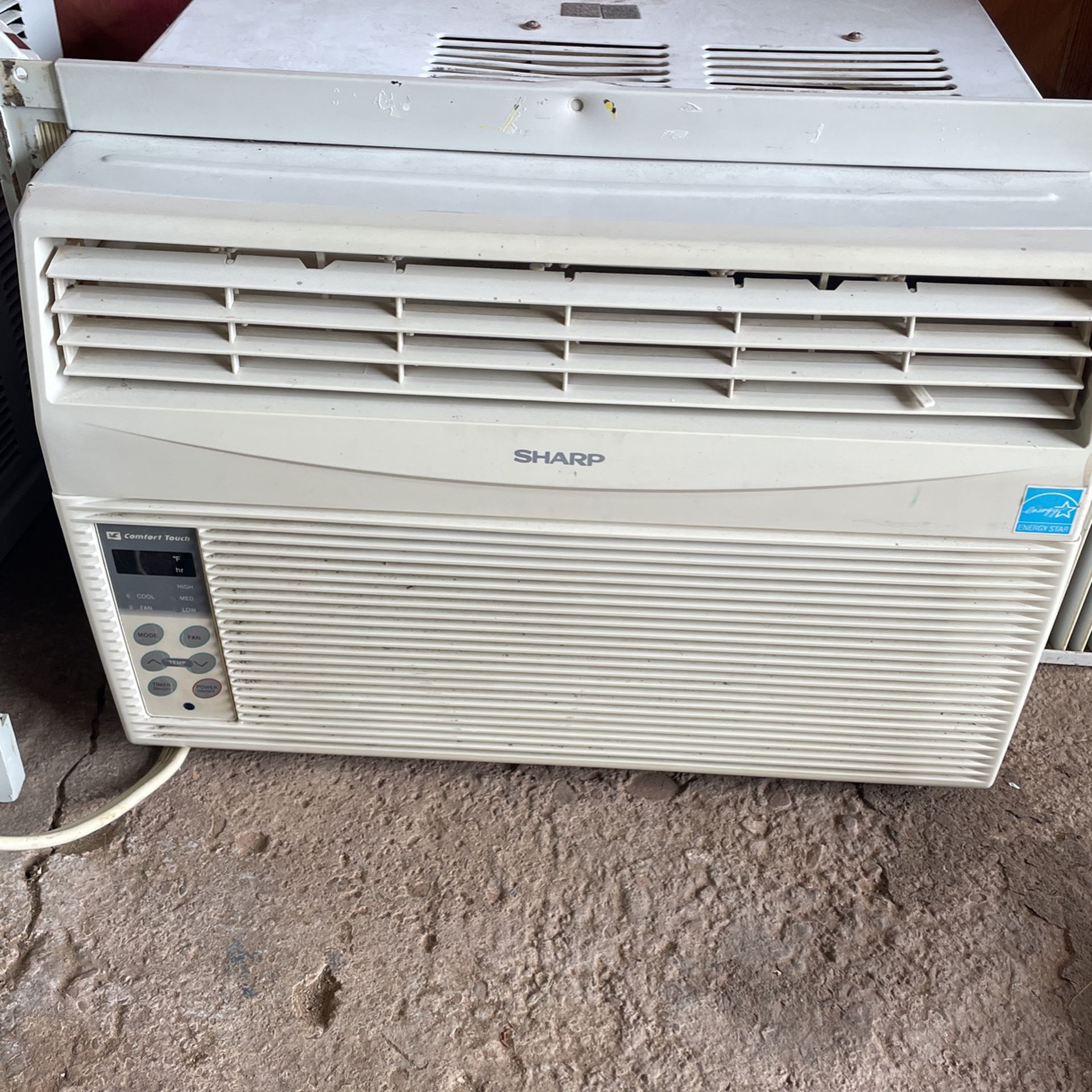 8000 BTU Air Conditioner Sharp