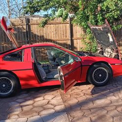1988 Ponriac Fiero GT