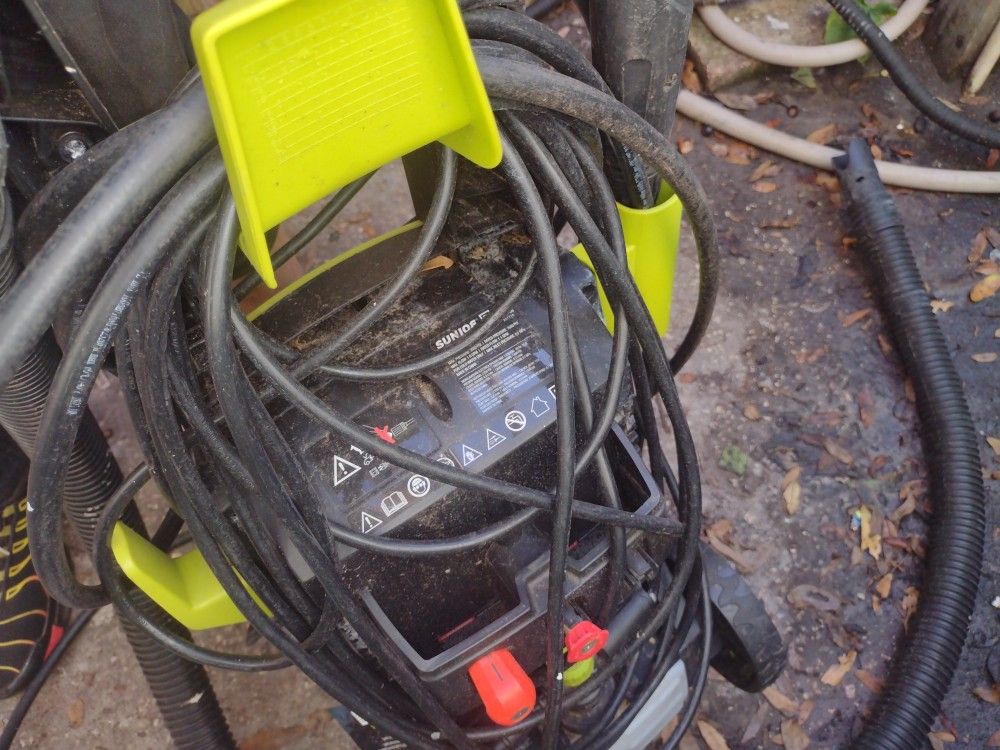 Pressure Washer