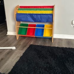Bookshelf Toy Organizer 