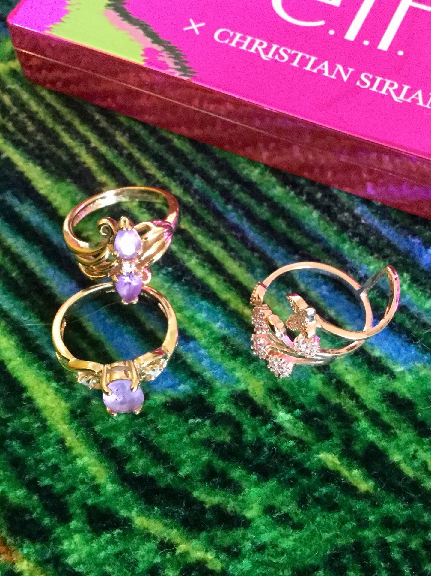 Lovely Amethyst gemstone rings 🌸💍🌸💍🌸💍 Rose gold floral ring / Each is size 5 / Love Jewelry come visit Eva’s OfferUp !