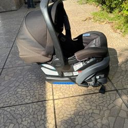 Car Seat Graco / Silla Para Carro Recién Nacido