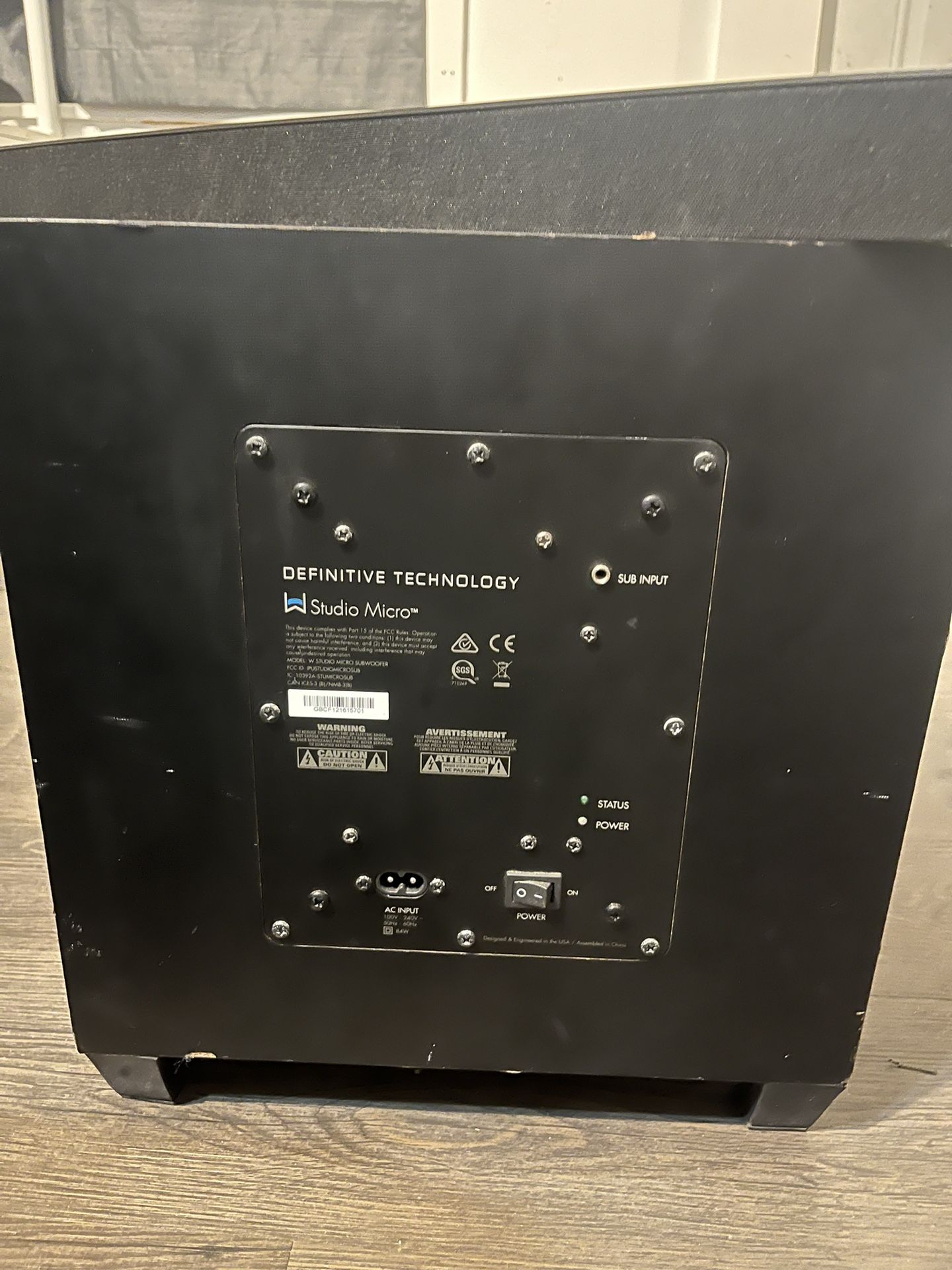 Surround Speakers 