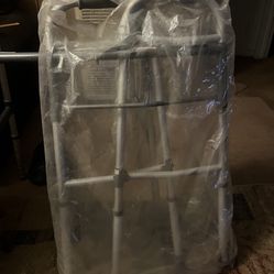 Walker Like New $ 25.- Dlls. 